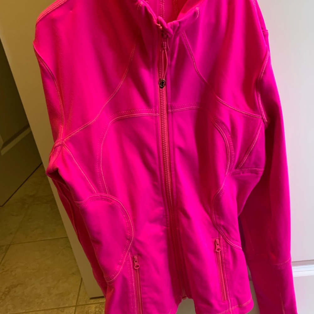 LuluLemon size 4 jacket
